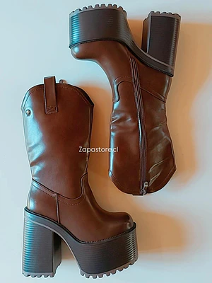 Botas Cata (cafe chocolate)