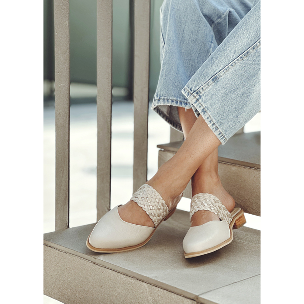 Puntilla Marfil Tejida