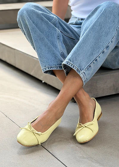 Ballerina Amarillo textura