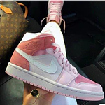 JORDAN RETRO 1 MID DIGITAL PINK