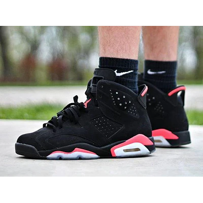 JORDAN RETRO 6 INFRARED