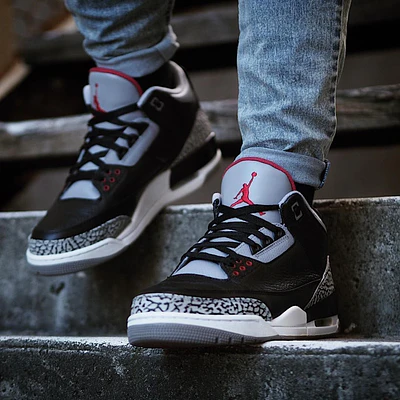 JORDAN RETRO 3 BLACK/CEMENT