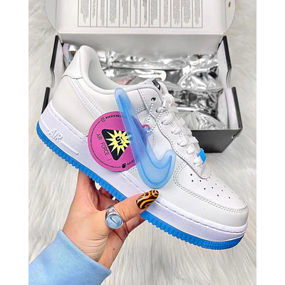 NIKE AIR FORCE 1 UV