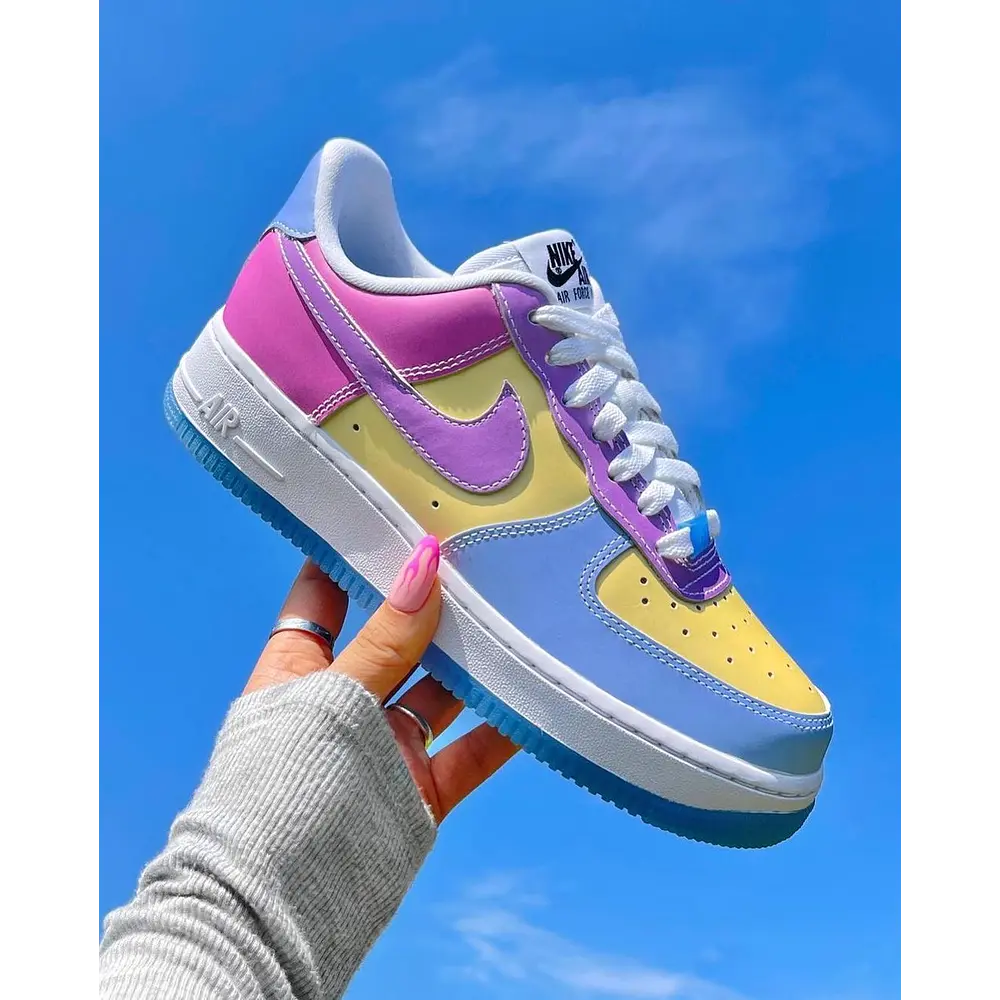 NIKE AIR FORCE 1 UV