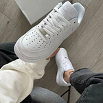 NIKE AIR FORCE 1 WHITE
