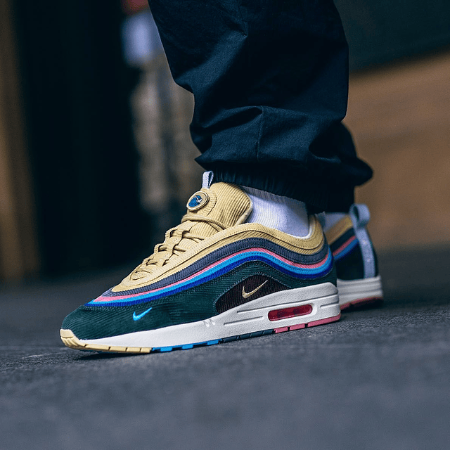 NIKE MAX SEAN WOTHERSPOON