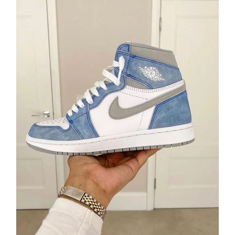 JORDAN RETRO 1 HYPER ROYAL