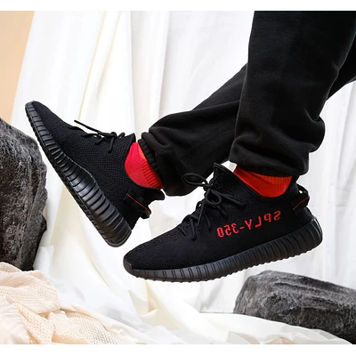 ADIDAS YEEZY BOOST 350 V2 BLACK/RED