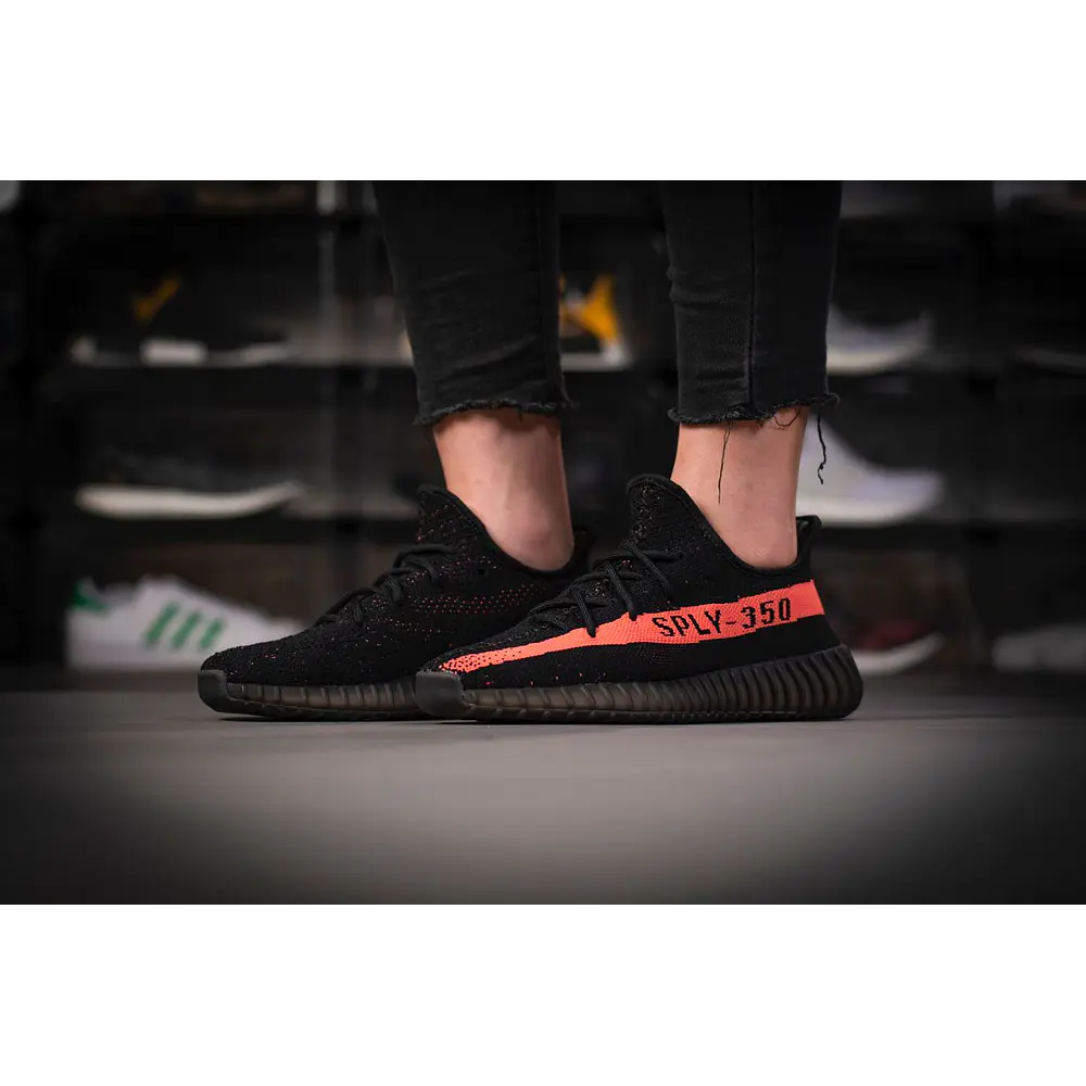 ADIDAS YEEZY BOOST 350 V2 CORE BLACK RED