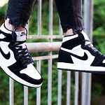 JORDAN RETRO 1 PANDA