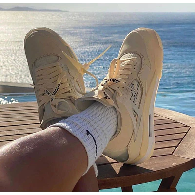 JORDAN RETRO 4 OFF WHITE SAIL