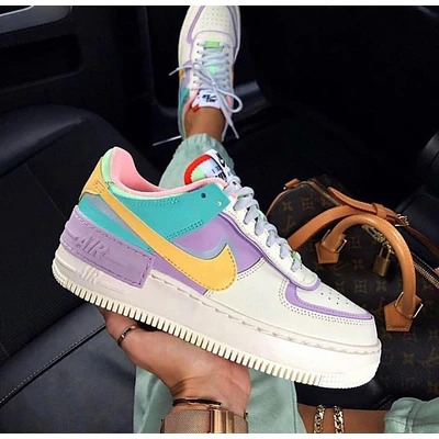 NIKE AIR FORCE 1 SHADOW