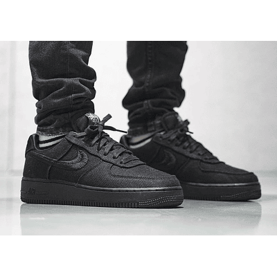 NIKE AIR FORCE 1 x STUSSY BLACK