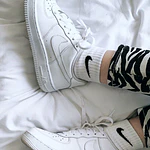 NIKE AIR FORCE 1 TRIPLE WHITE