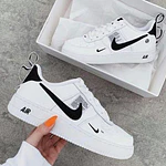 NIKE AIR FORCE 1 07 LV8 UTILITY WHITE