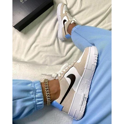 NIKE AIR FORCE 1 PIXEL DESERT SAND