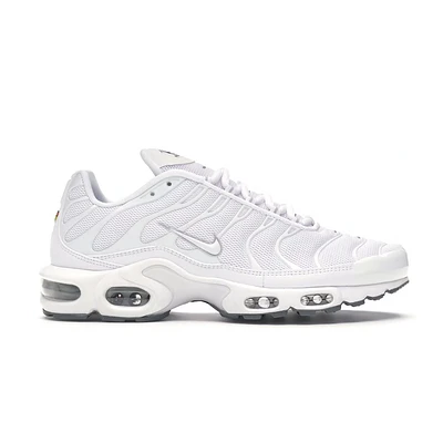 NIKE AIR MAX PLUS TRIPLE WHITE