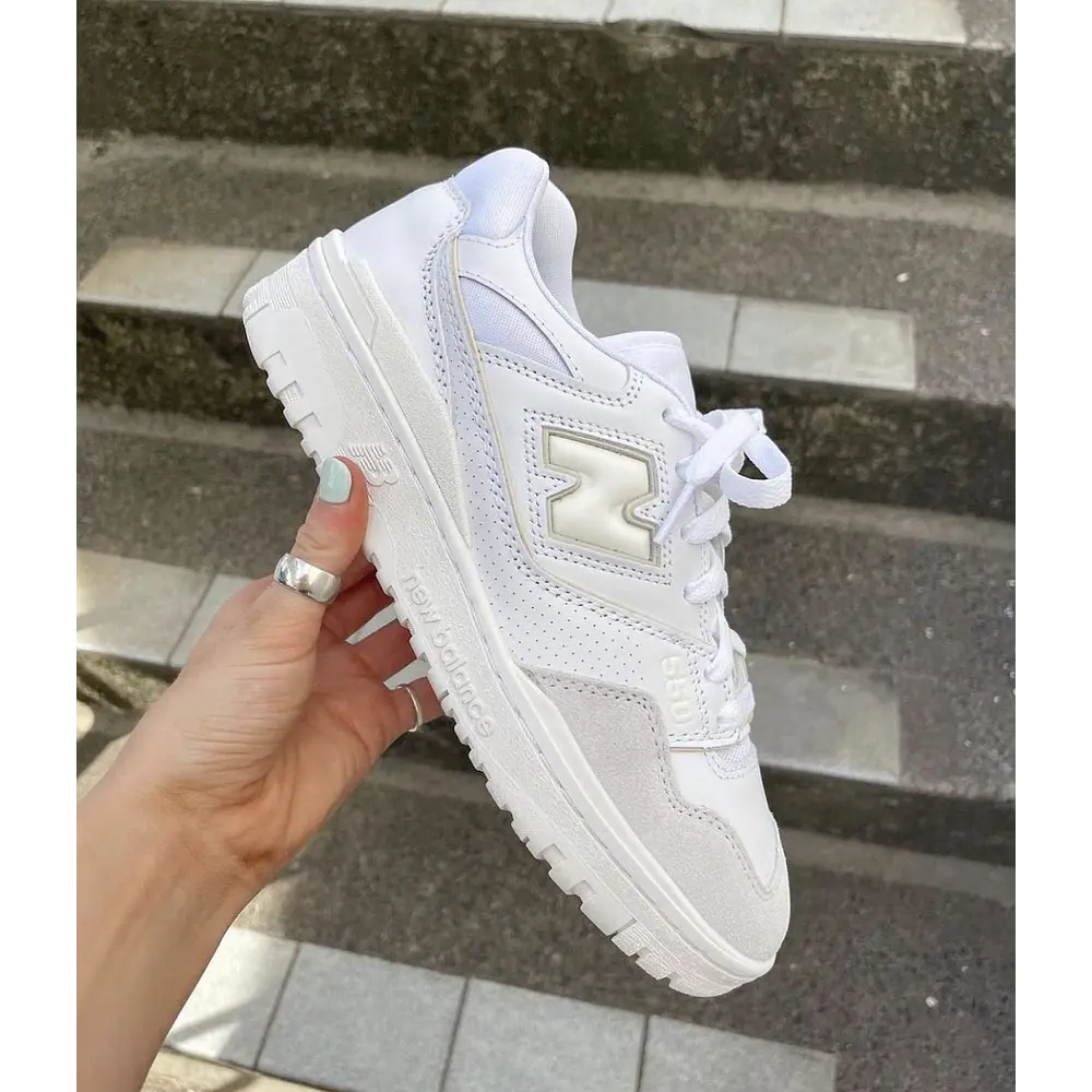 NEW BALANCE 550 TRIPLE WHITE