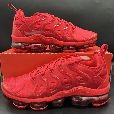 NIKE AIR VAPOR MAX PLUS TRIPLE RED