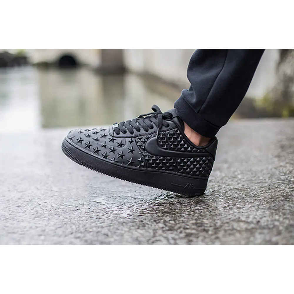 NIKE AIR FORCE 1 LOW INDEPENDENCE DAY BLACK