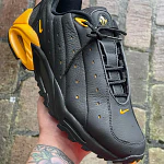 NIKE HOT STEP AIR TERRA BLACK YELLOW 