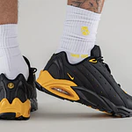 NIKE HOT STEP AIR TERRA BLACK YELLOW 