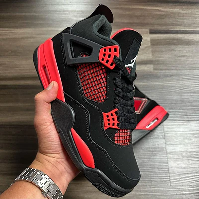 RETRO 4 THUNDER RED