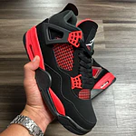 RETRO 4 THUNDER RED