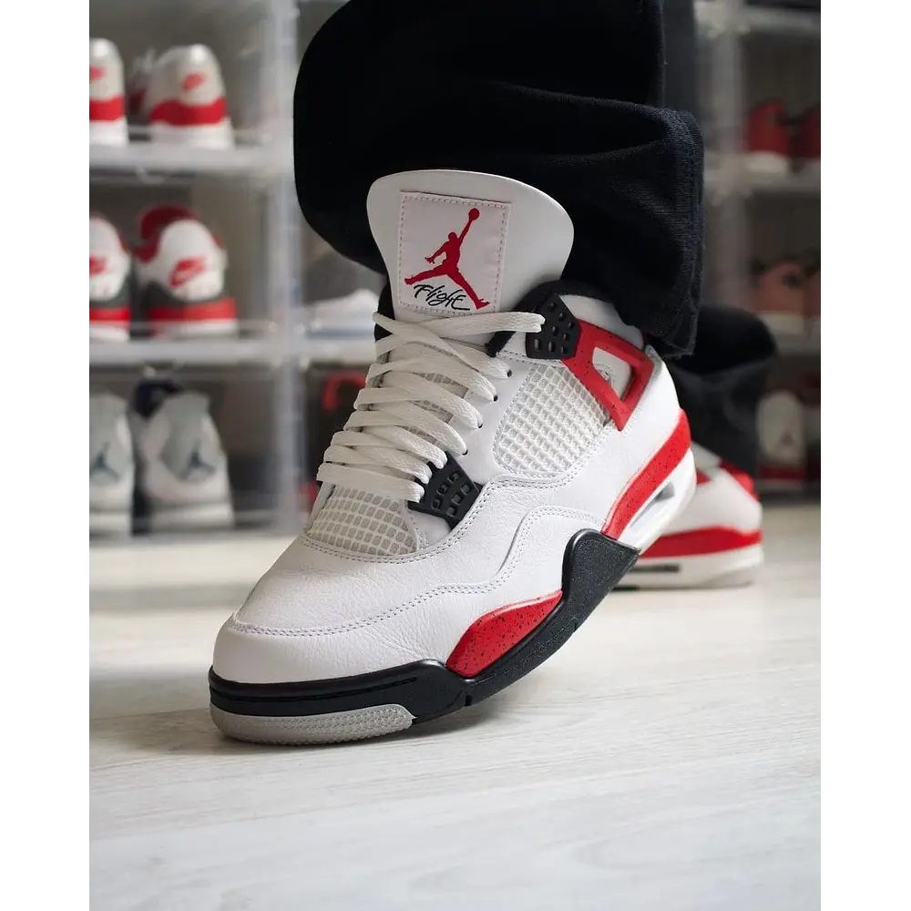 JORDAN RETRO 4 RED CEMENT