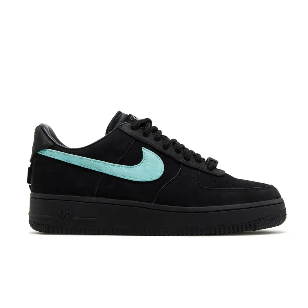 NIKE AIR FORCE 1 TIFANNY CO