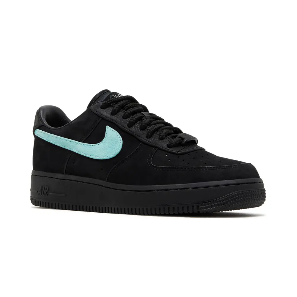 NIKE AIR FORCE 1 TIFANNY CO