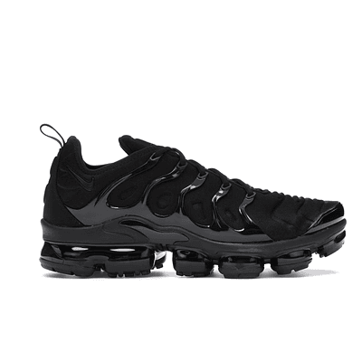 NIKE AIR VAPORMAX PLUS TRIPLE BLACK