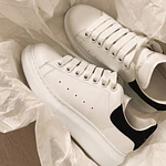ALEXANDER MCQUEEN BLACK AND WHITE