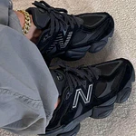 NEW BALANCE 9060 "TRIPLE BLACK"