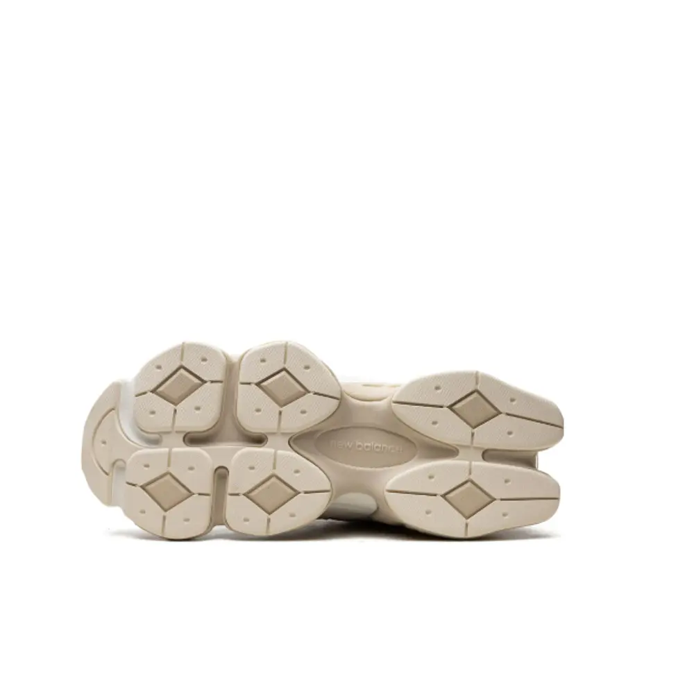NEW BALANCE 9060 "BEIGE AND WHITE"