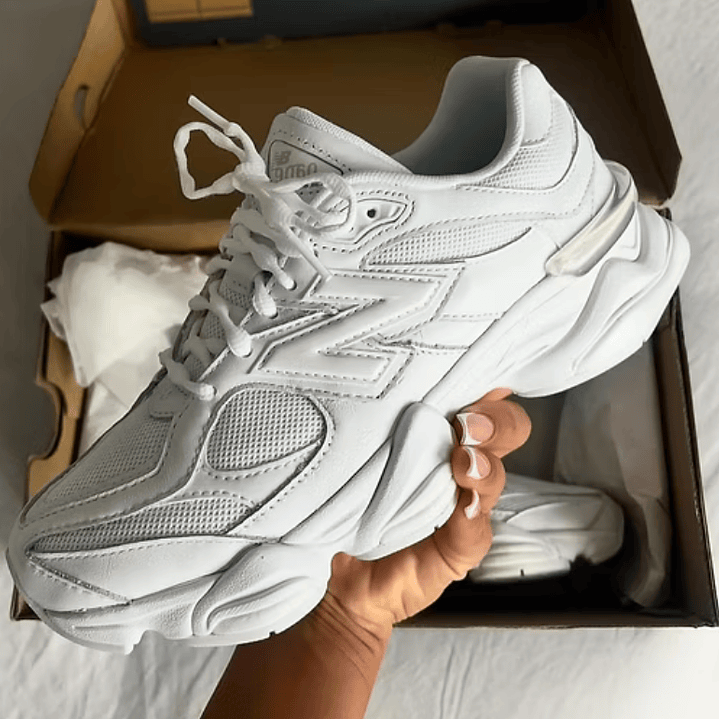 NEW BALANCE 9060 