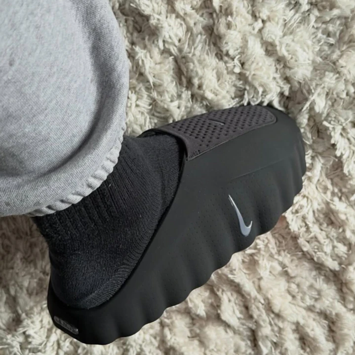 NIKE MIND OO1 SLIDE 
