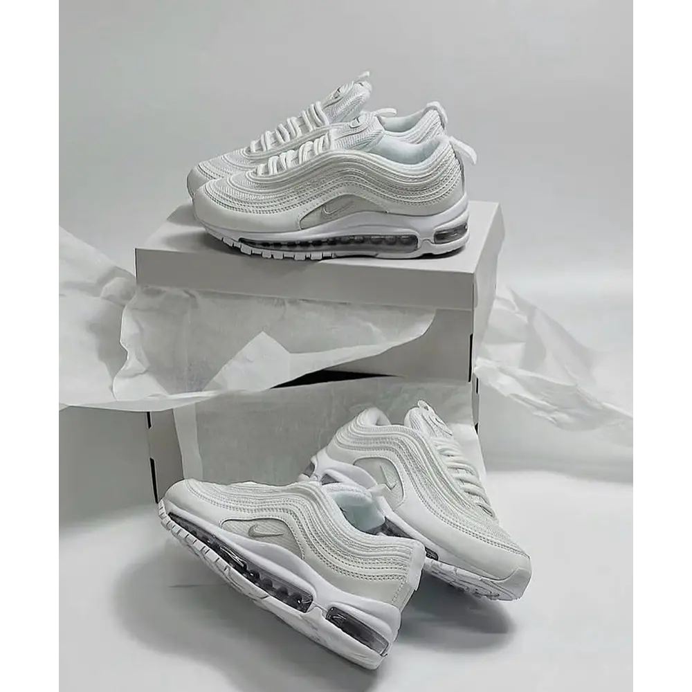 NIKE AIR MAX 96 “TRIPLE WHITE”