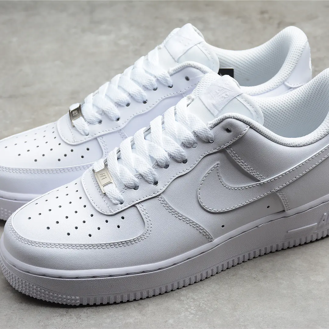 Air Force 1 Triple White - Entrega o Envío inmediato 2