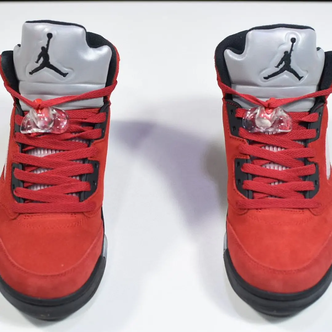 Jordan Retro 5 Toro Bravo-Envío Rapido 2