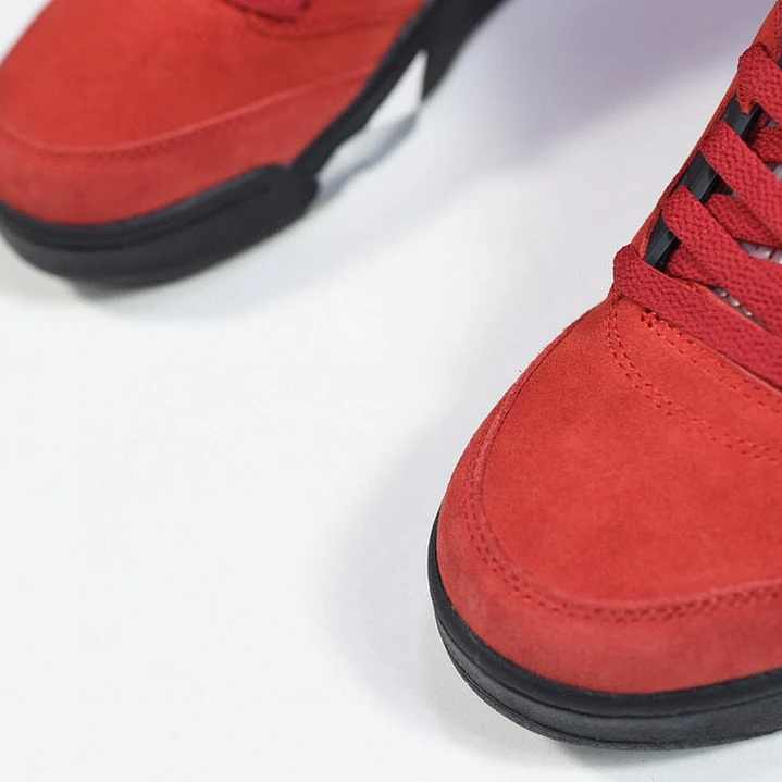 Jordan Retro 5 Toro Bravo-Envío Rapido 3