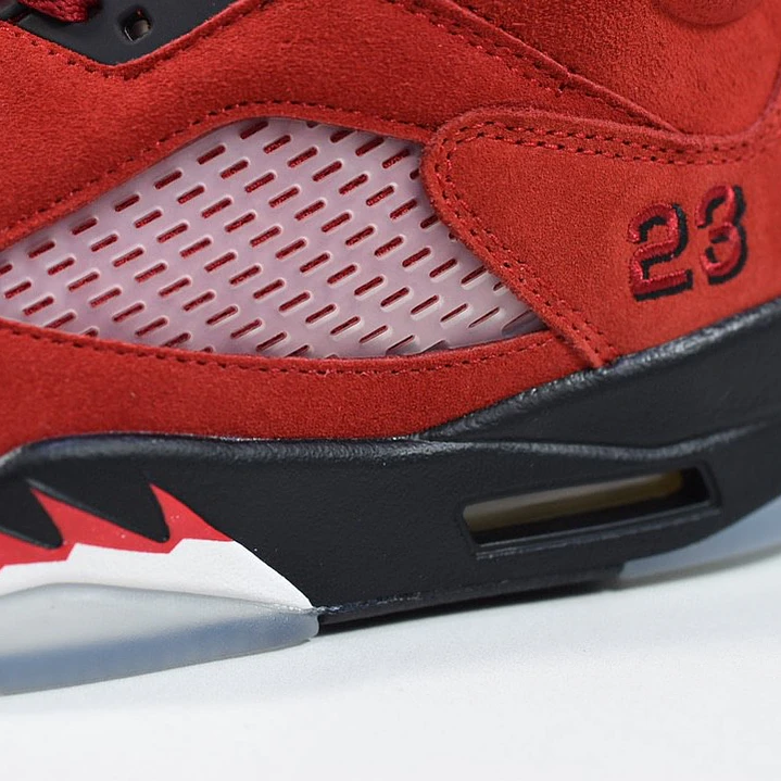 Jordan Retro 5 Toro Bravo-Envío Rapido 5