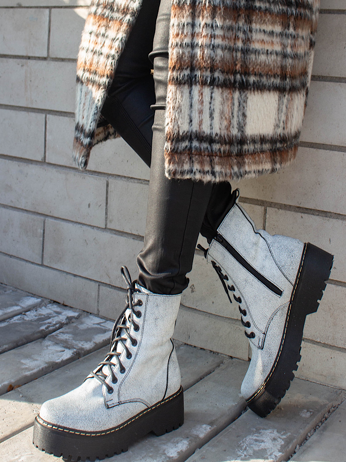 BCG GASTADO BLANCO  3