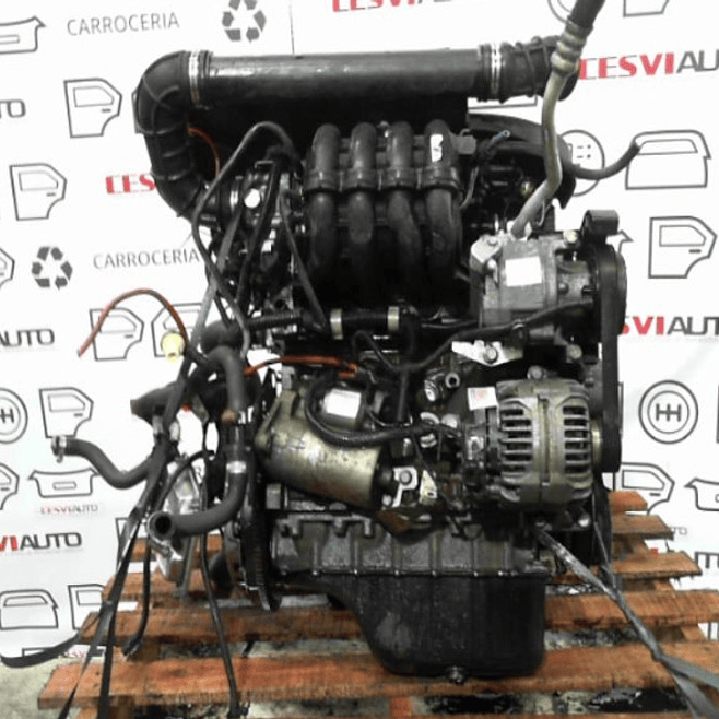 Motor Nafta de Fiat Palio 1.3 5 P FIRE ELX, año 2006.  2