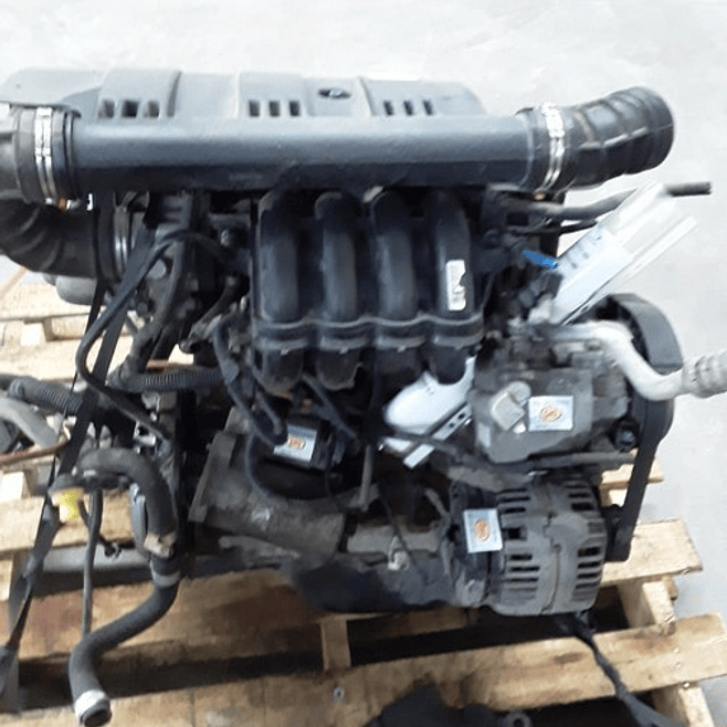 Motor Nafta de Fiat Palio 1.3 5 P FIRE ELX, año 2006.  7