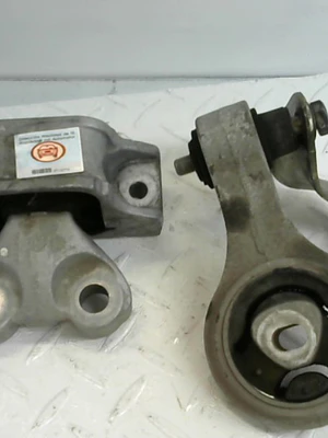 Soportes De Motor Y Caja Fiat Mobi Like L/21 5P 2021
