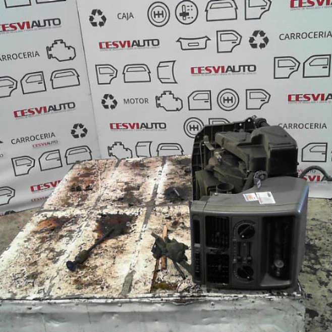 Caja De Calef./ Aire Acond. Fiat Palio 1.4 5 P Fire L/09 2010 2