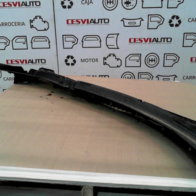 Rejilla Bajo Parabrisa Honda Crv 2.4 4X2 LX AUT L/07 5P 2011 4
