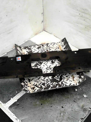 Rejilla Bajo Parabrisa Nissan Pick-up Frontier L/22 2.3 DC 4X2 XE AT 4P 2024