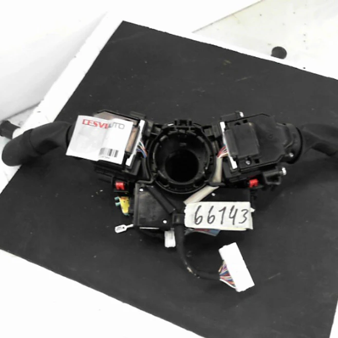 Comando De Luces Y Limpia Parabrisas Toyota Corolla 1.8 SE-G L/20 CVT Hybrid 4P 2020 2
